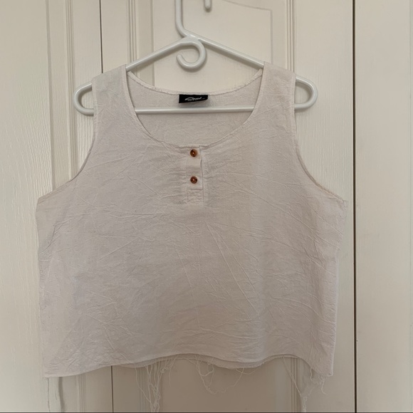 White Cream button crop - Picture 1 of 5